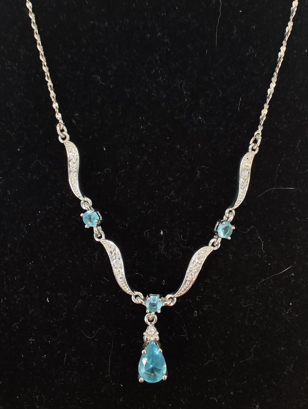 Avon Silver-Tone Necklace and Earrings with Bright Blue Stones - Picture 3 of 5
